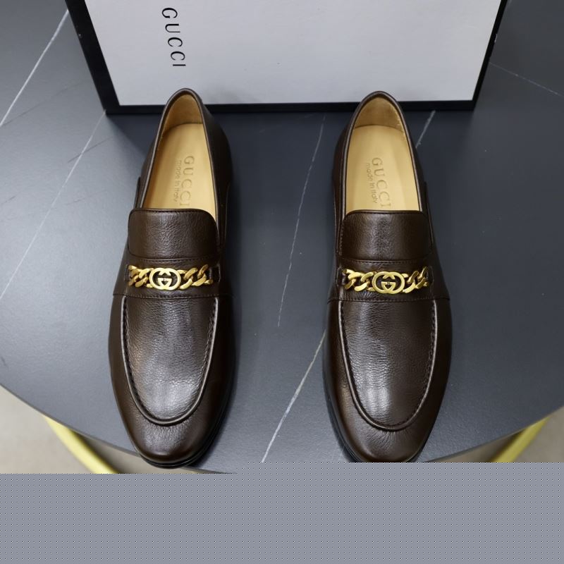 G*u*i leather shoes